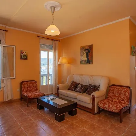 Vacation In High Floor Villa Vigo